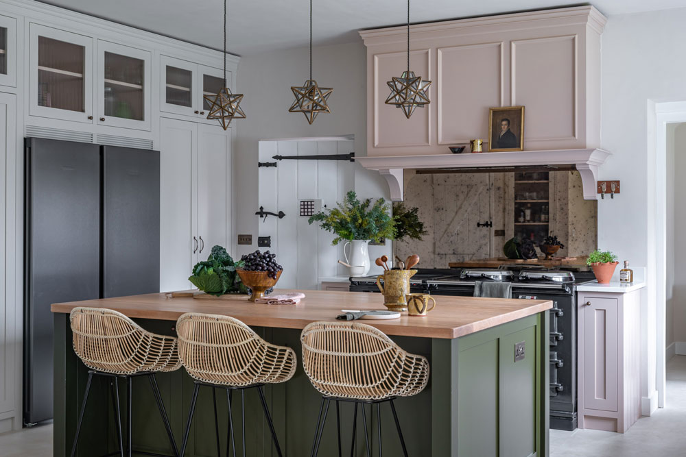 The Cranleigh Kitchen by Shere Kitchens - beautiful kitchens handmade in Shere Guildford Surrey